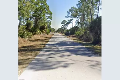 306 W 9th St, Lehigh Acres, FL 33972 - Photo 5
