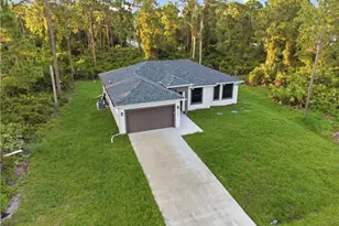 923 Milwaukee Blvd, Lehigh Acres, FL 33974 - Photo 33