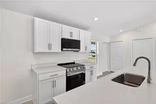1709 NW 11th Ave, Cape Coral, FL 33993 - Photo 7