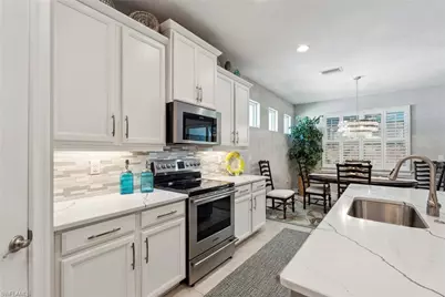 14559 Topsail Dr, Naples, FL 34114 - Photo 13