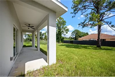 3014 38th St W, Lehigh Acres, FL 33971 - Photo 25