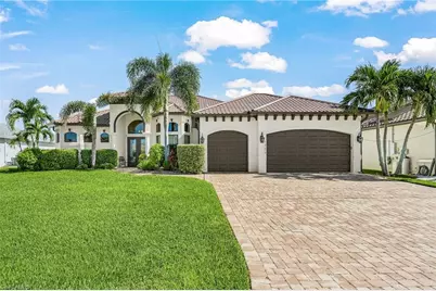 1723 SW 43rd Ter, Cape Coral, FL 33914 - Photo 5