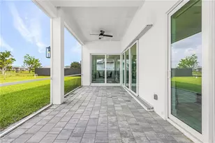 300 Chiquita Blvd N, Cape Coral, FL 33993 - Photo 21