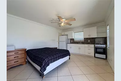 1621 SW 14th Ter, Cape Coral, FL 33991 - Photo 11
