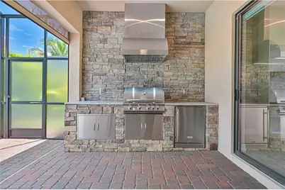28076 Foxrock Ct, Bonita Springs, FL 34135 - Photo 5