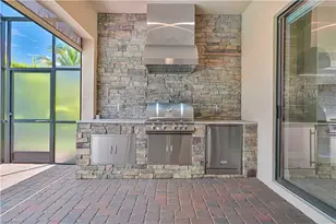 28076 Foxrock Ct, Bonita Springs, FL 34135 - Photo 5