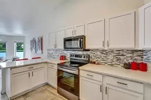 25 NW 29th Pl, Cape Coral, FL 33993 - Photo 21