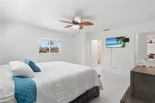1446 SE 13th St, Cape Coral, FL 33990 - Photo 15