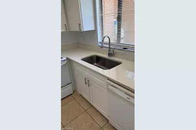 2680 Park Windsor Dr #503, Fort Myers, FL 33901 - Photo 5