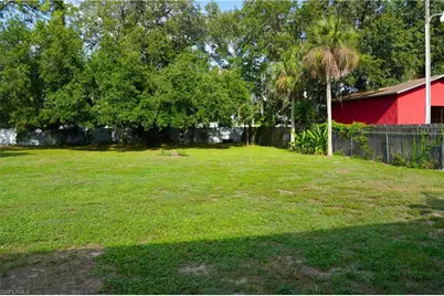 114 Greenwood Ave, Lehigh Acres, FL 33936 - Photo 43
