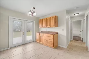 13044 Seventh St, Fort Myers, FL 33905 - Photo 5