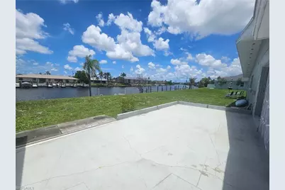 3810 SE 12th Ave #2, Cape Coral, FL 33904 - Photo 7