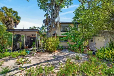 1446 Periwinkle Way, Sanibel, FL 33957 - Photo 9