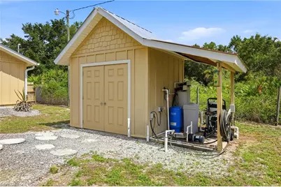 2310 Abbott Ave, Alva, FL 33920 - Photo 39