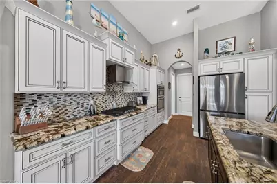 1725 SW 52nd Ter, Cape Coral, FL 33914 - Photo 15