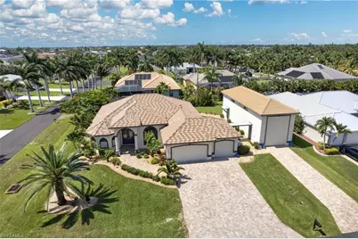 1725 SW 52nd Ter, Cape Coral, FL 33914 - Photo 3