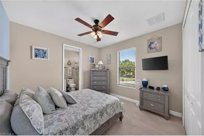 1725 SW 52nd Ter, Cape Coral, FL 33914 - Photo 25