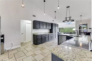 2013 Everest Pkwy, Cape Coral, FL 33904 - Photo 13