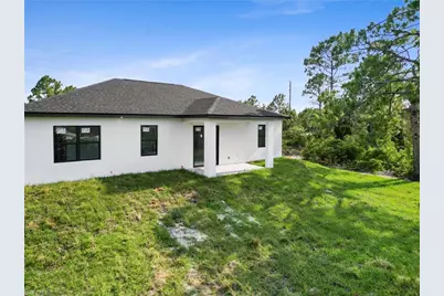 3175 Sunshine Blvd, Lehigh Acres, FL 33971 - Photo 5