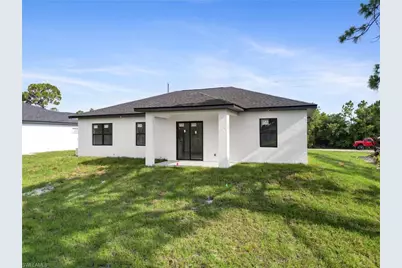 3175 Sunshine Blvd, Lehigh Acres, FL 33971 - Photo 7