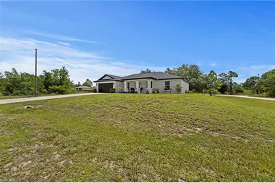 743 Fuller Ave S, Lehigh Acres, FL 33974 - Photo 47