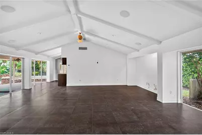 5231 Greenbriar Dr, Fort Myers, FL 33919 - Photo 29