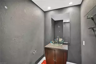 5231 Greenbriar Dr, Fort Myers, FL 33919 - Photo 33