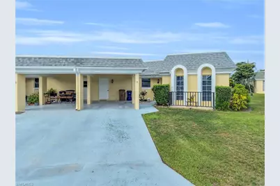 9 Regency Ct, Lehigh Acres, FL 33936 - Photo 5