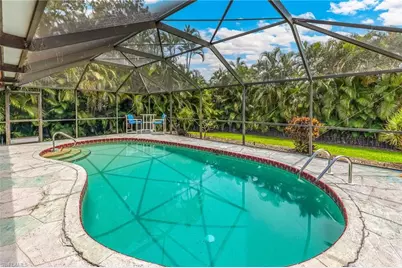 10099 Tropical Dr, Bonita Springs, FL 34135 - Photo 25