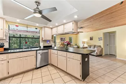 10099 Tropical Dr, Bonita Springs, FL 34135 - Photo 13
