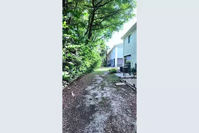 8239 Pacific Beach Dr, Fort Myers, FL 33966 - Photo 31