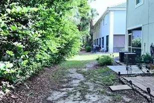 8239 Pacific Beach Dr, Fort Myers, FL 33966 - Photo 31