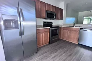 8239 Pacific Beach Dr, Fort Myers, FL 33966 - Photo 9