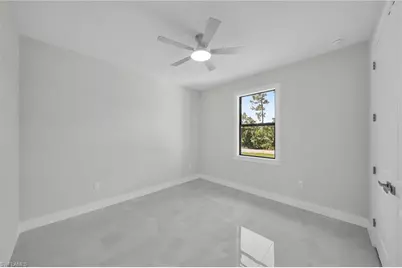 400 W 8th St, Lehigh Acres, FL 33972 - Photo 11