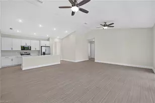 29 NE 20th Ct, Cape Coral, FL 33909 - Photo 15