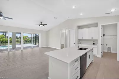 29 NE 20th Ct, Cape Coral, FL 33909 - Photo 17