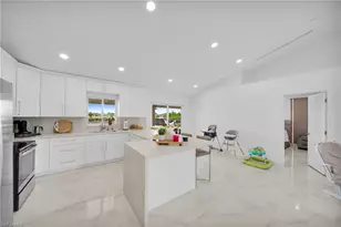 512 NW 24th Ave, Cape Coral, FL 33993 - Photo 5