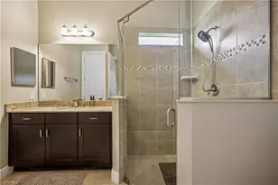 10100 Belcrest Blvd, Fort Myers, FL 33913 - Photo 23