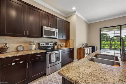 10100 Belcrest Blvd, Fort Myers, FL 33913 - Photo 15