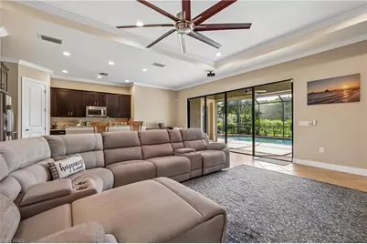 10100 Belcrest Blvd, Fort Myers, FL 33913 - Photo 9
