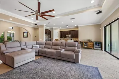 10100 Belcrest Blvd, Fort Myers, FL 33913 - Photo 11