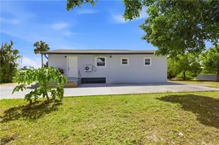 8338 McDaniel Dr, North Fort Myers, FL 33917 - Photo 19