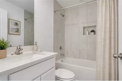 219 NW 25th Ter, Cape Coral, FL 33993 - Photo 15