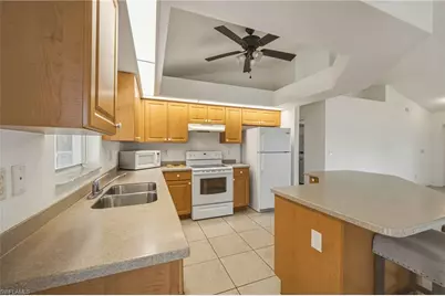 2022 SW 15th Ave, Cape Coral, FL 33991 - Photo 9