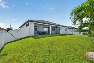 228 SW 31st Pl, Cape Coral, FL 33991 - Photo 39