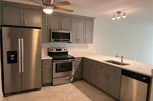 6064 Laurelwood Dr, Fort Myers, FL 33905 - Photo 3