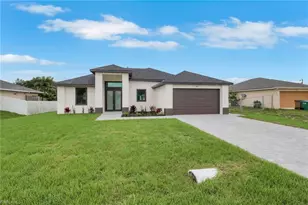 1412 NE 2nd Pl, Cape Coral, FL 33909 - Photo 35