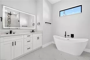 816 Floyd Ave S, Lehigh Acres, FL 33976 - Photo 21