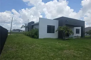 1220 Chiquita Blvd N, Cape Coral, FL 33993 - Photo 3