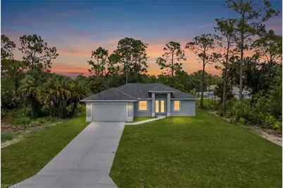 208 Clover Ave, Labelle, FL 33935 - Photo 1